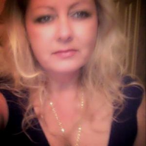 Meet your Posher, Stacy